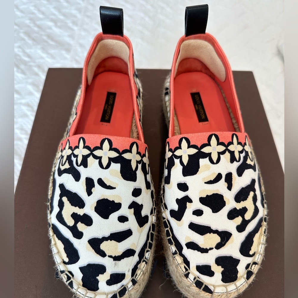 Louis Vuitton Espadrilles size 35 (Used)
